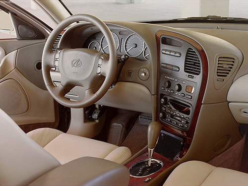 2001 Oldsmobile Aurora Interior
